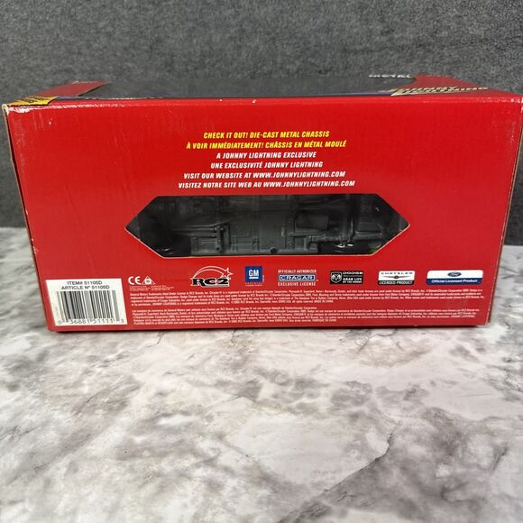 2006 Johnny Lightning 1971 Plymouth Duster 340 Muscle Car Green 1:24 New READ - Picture 6 of 7